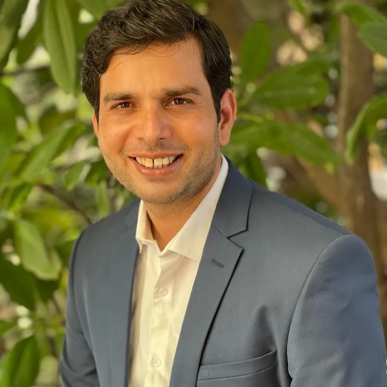 Tasvvar Ali - Co-CEO of Wohnux